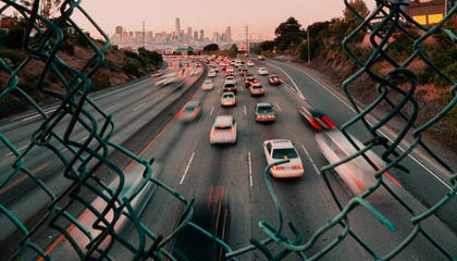 爱游戏在线-中国篮球联赛球队战术创新及实战应用，篮球团队战术