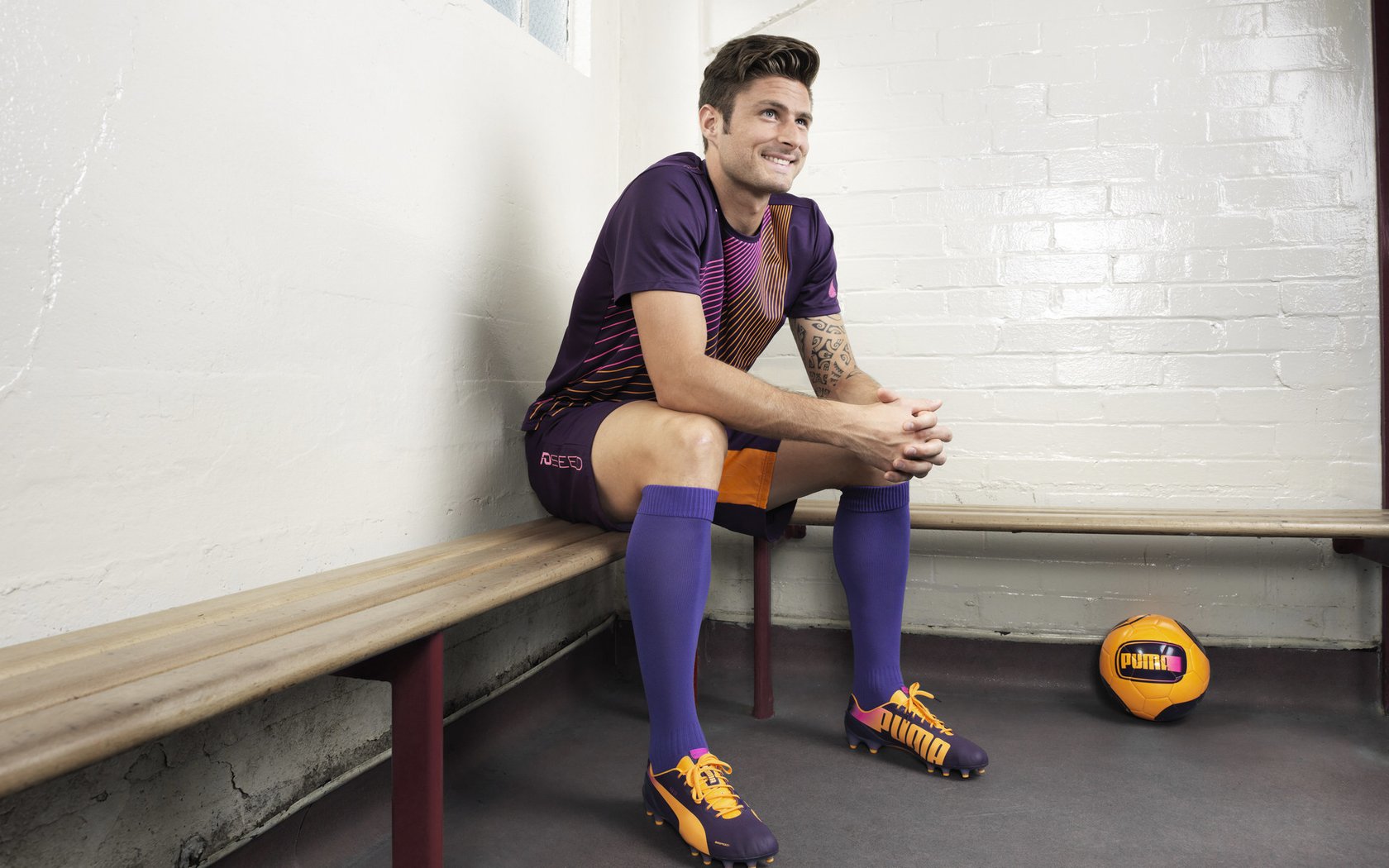 职业足球人才回流是否缺乏系统支持，足球人才储备