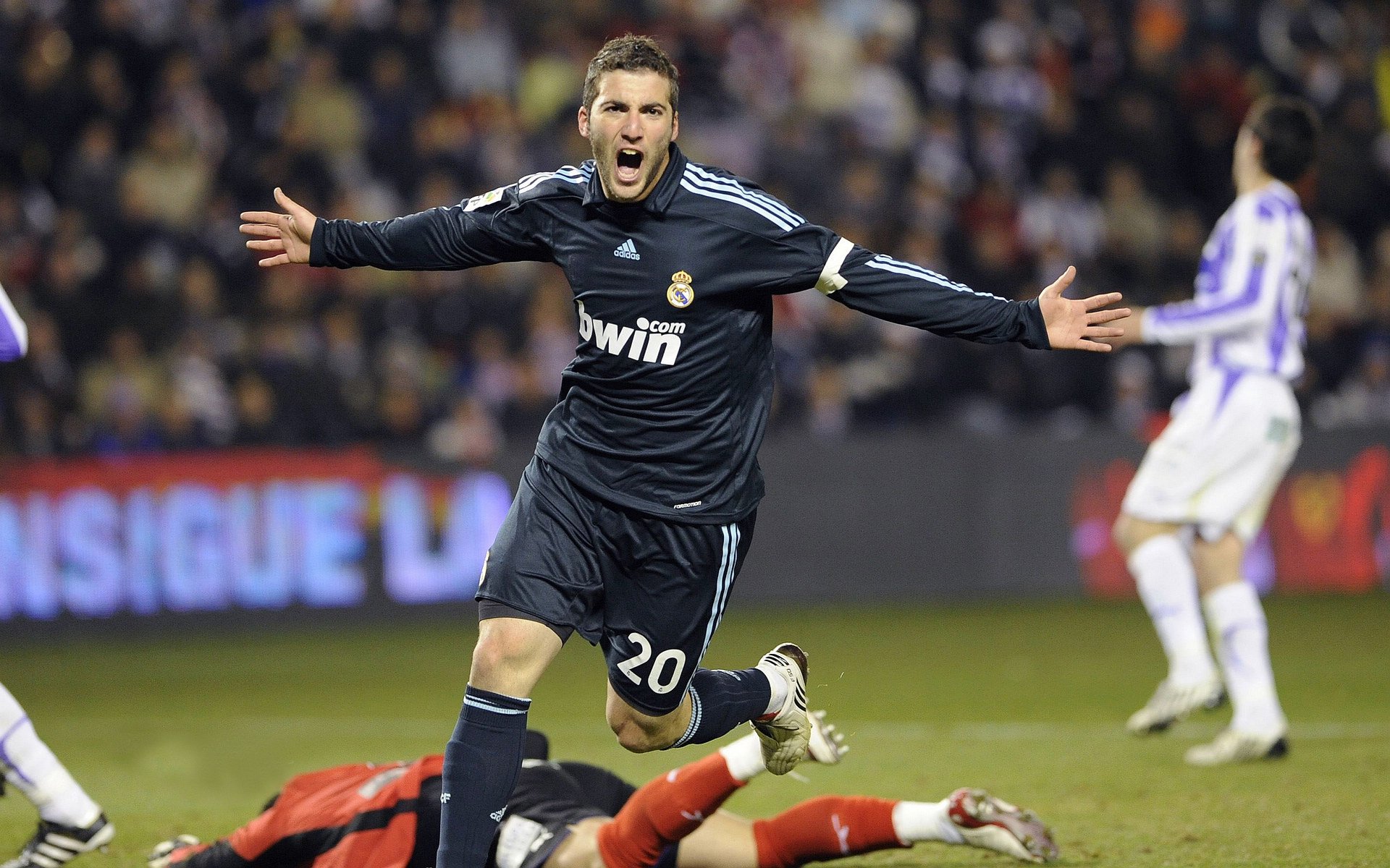 贵州南宁队略胜上海,保持不败记录,贵阳vs南宁2020